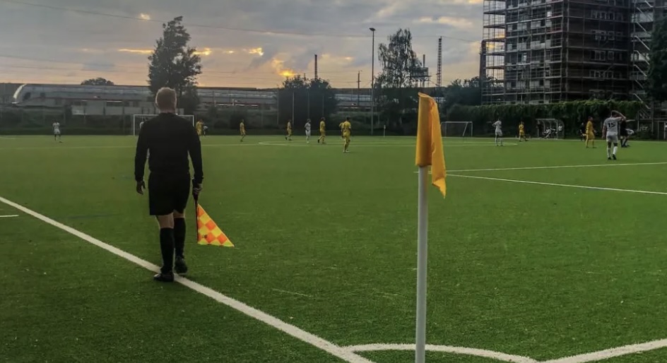 Soccer Game Cancelled After Child Bites Referee's Testicle