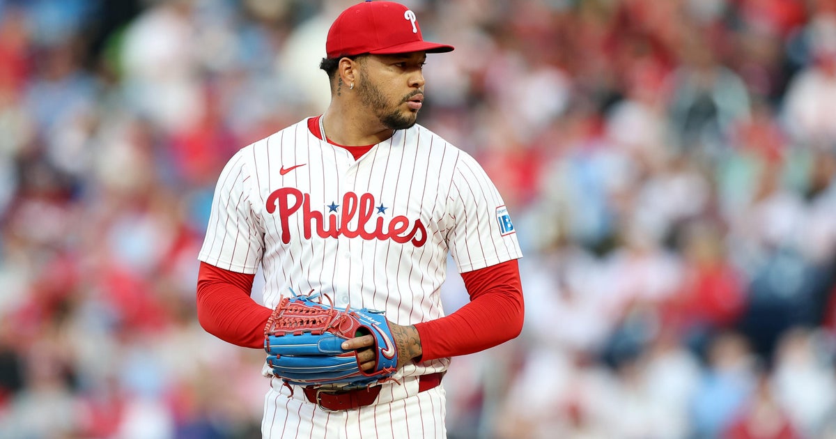 Phillies Fall Short as Giants Smash Three Homers in Series Opener