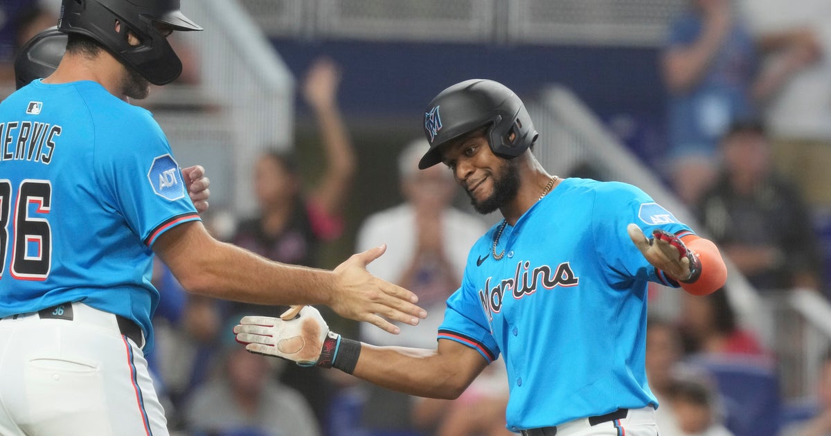 Marlins Crush Rays 5-1: Lopez and Hicks Shine