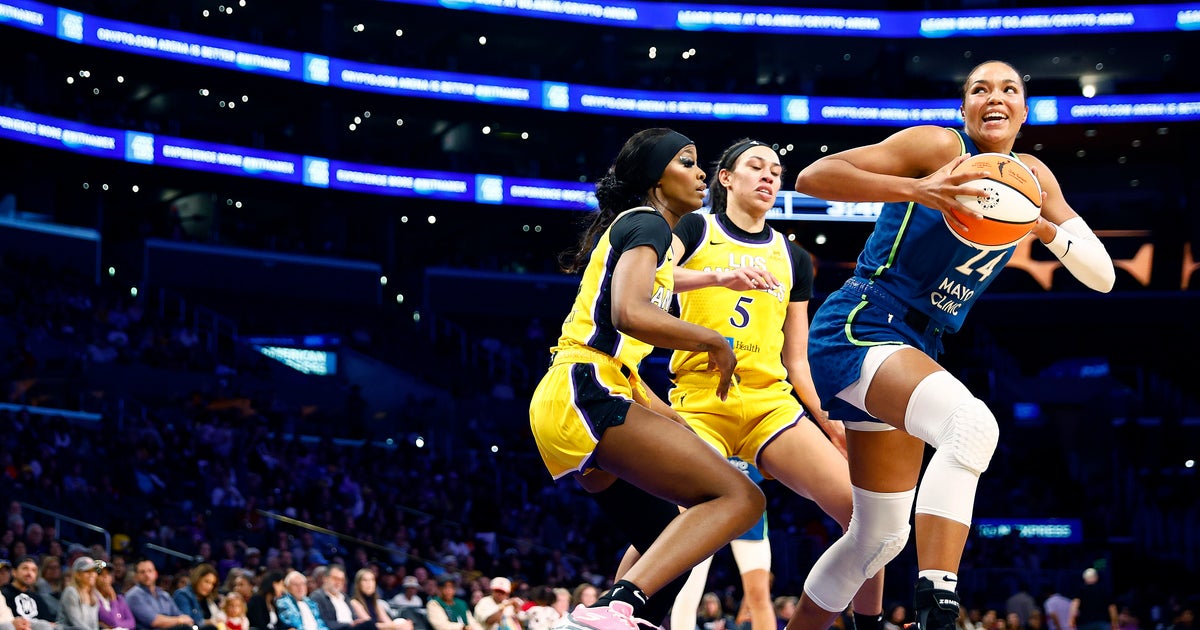 Lynx Dominate Sparks for a Strong 2-0 Start