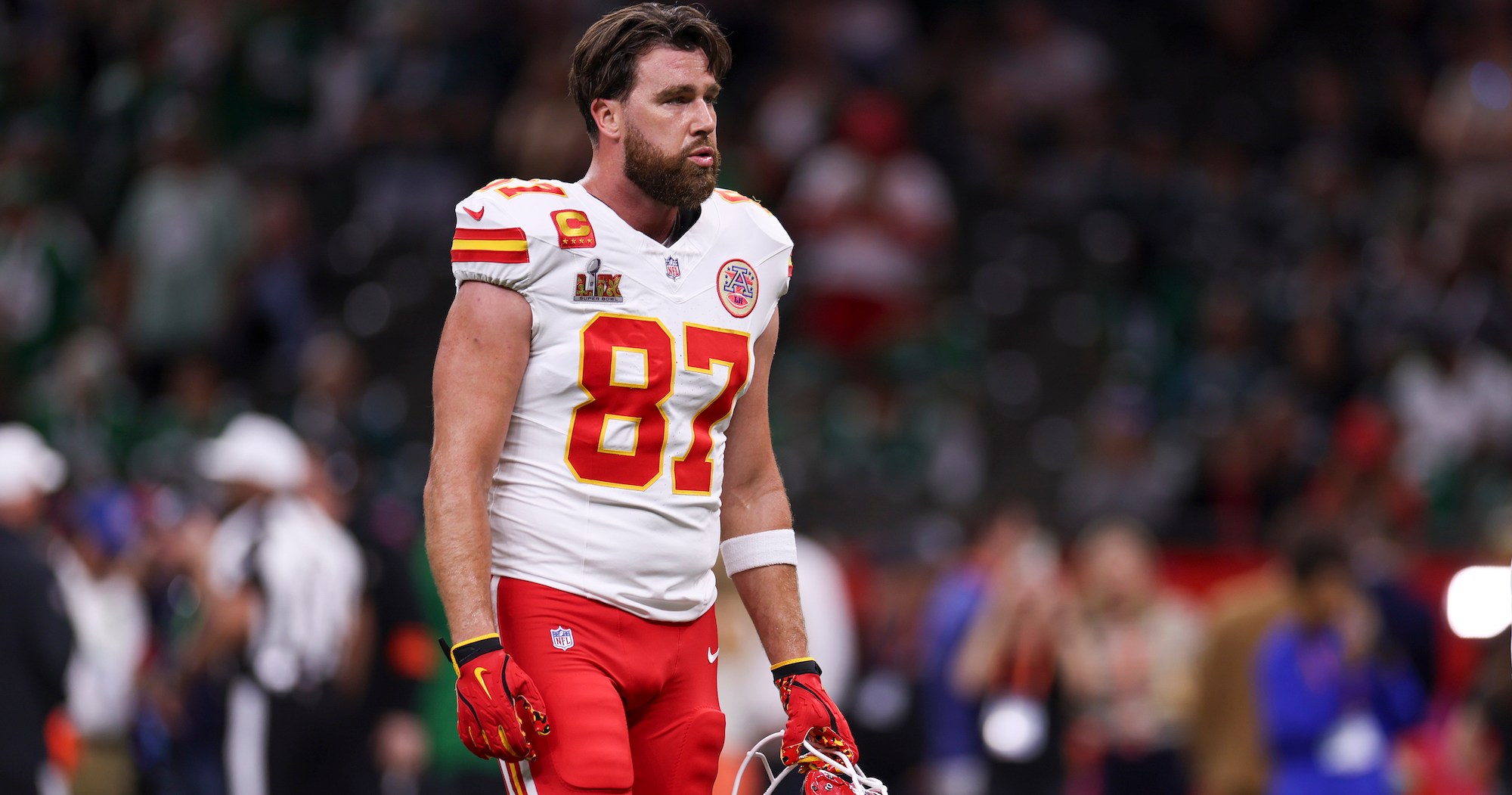 Travis Kelce's Luxurious Boca Raton Mansion: A Glimpse into NFL Prep