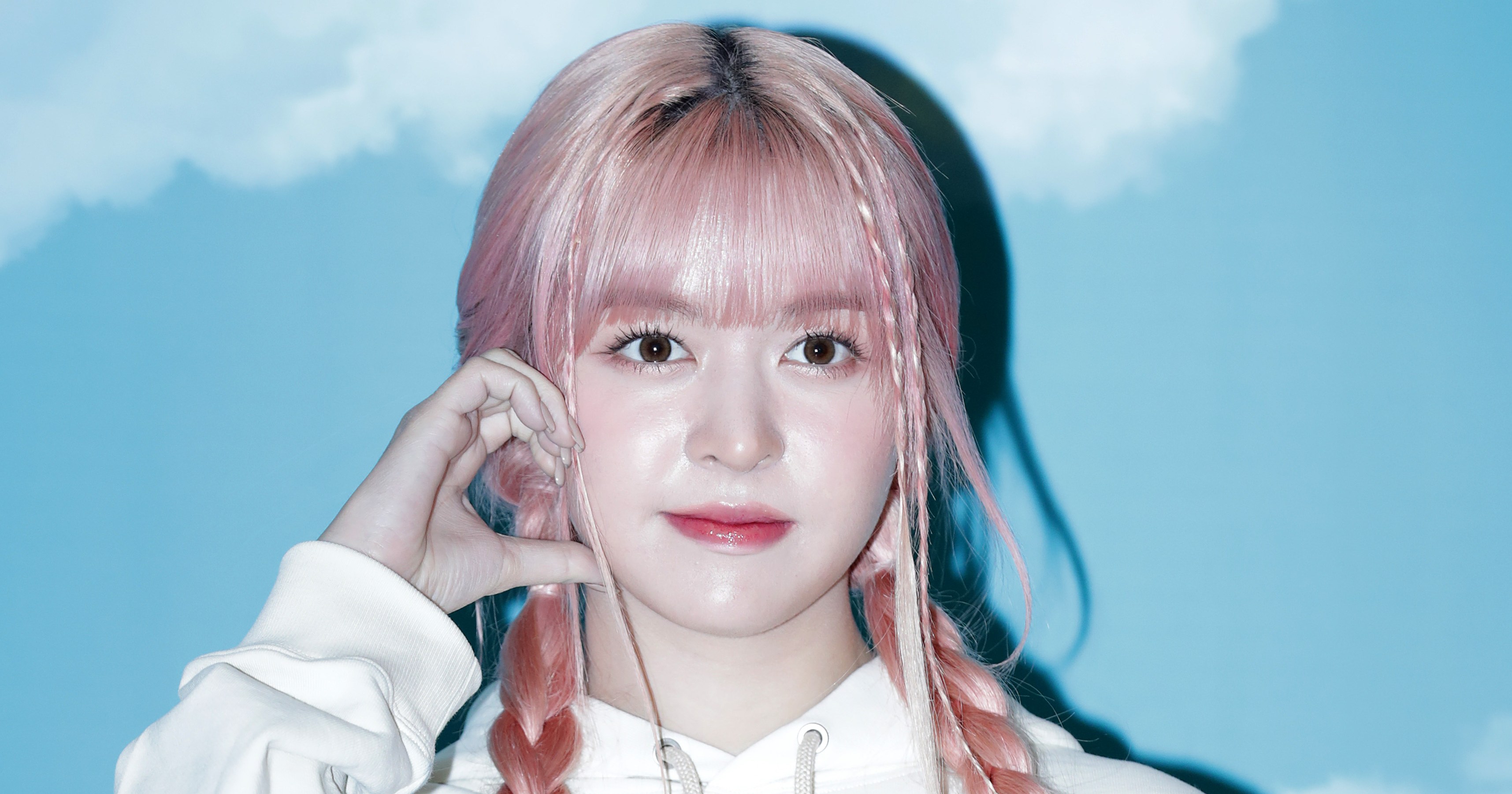 Get to Know Lily: The Rising Star of NMIXX