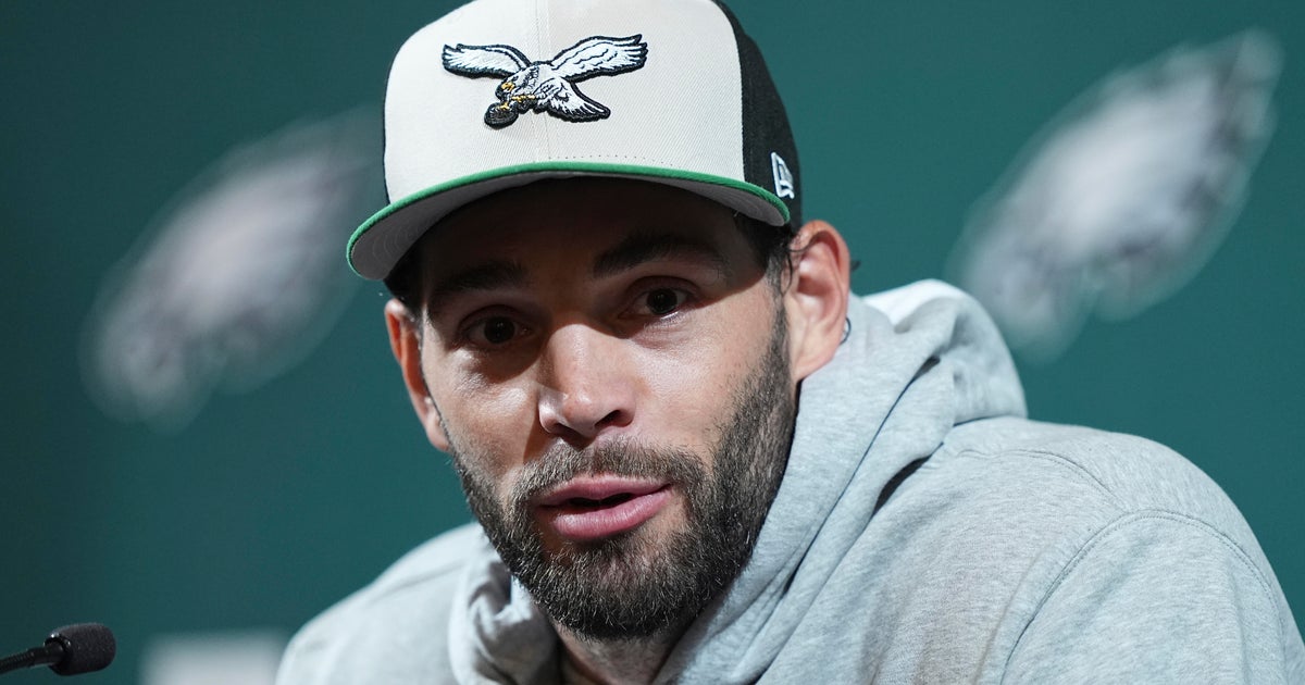 Eagles' Dallas Goedert Reflects on Challenging Offseason as OTAs Kick Off