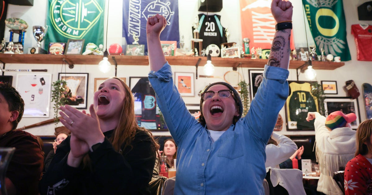 Boston Welcomes The Sports Bra: A Bar Celebrating Women's Sports