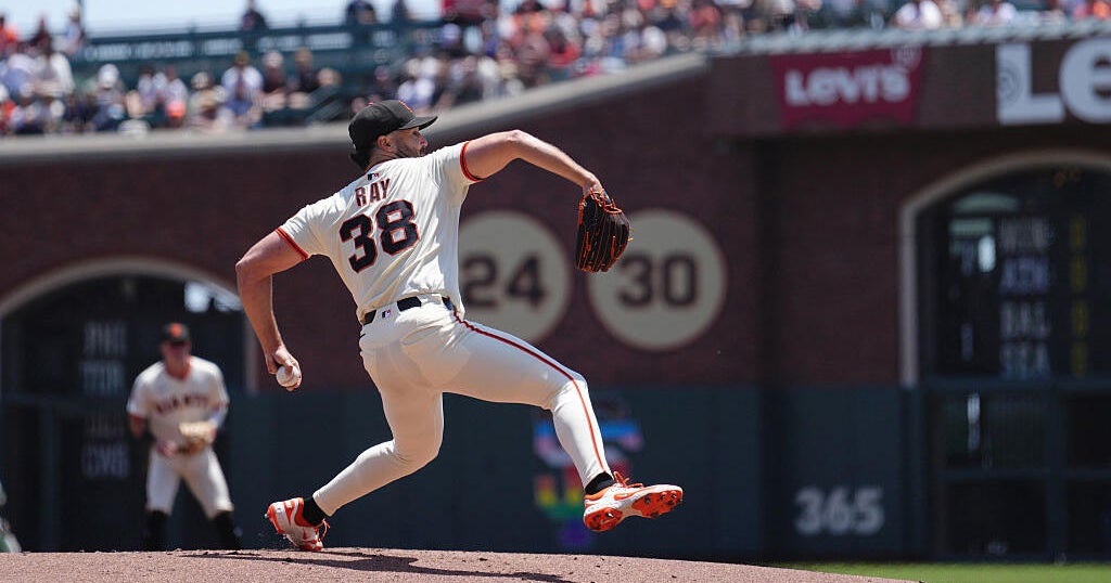 Robbie Ray Dominates as Giants Edge Padres to Split Series