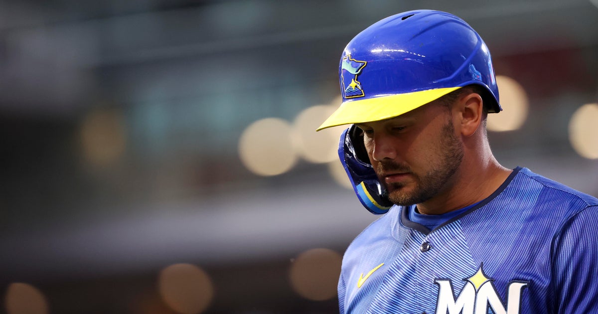 Blue Jays Edge Twins 6-4 in Series Opener