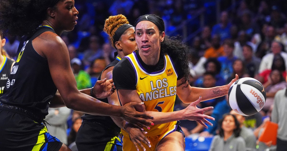 Dallas Wings Suffer Fourth Straight Loss to Los Angeles Sparks