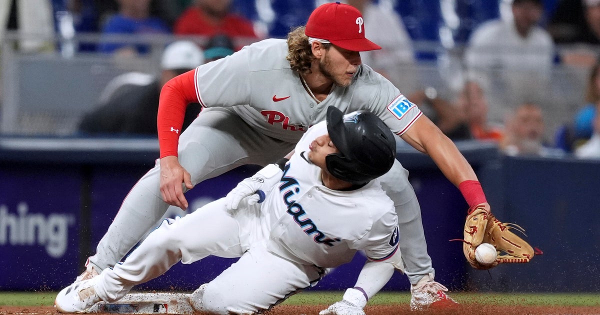 Marlins Overcome Phillies 8-3, Ending Home Losing Streak