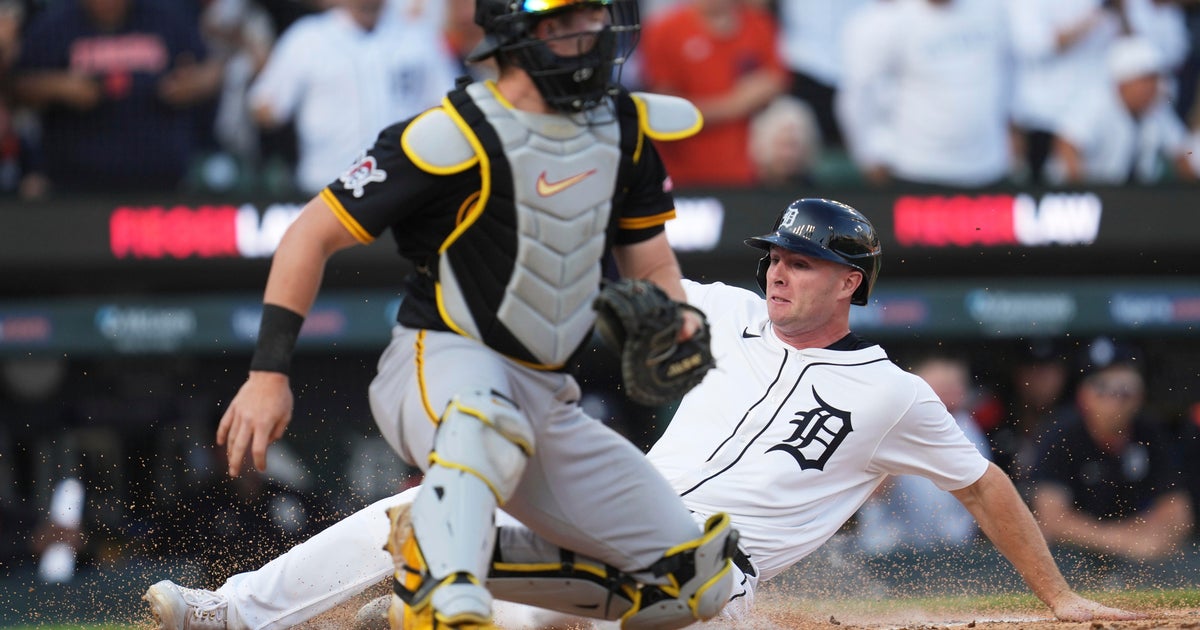 Pirates Secure 8-4 Victory Over Tigers in Doubleheader Split
