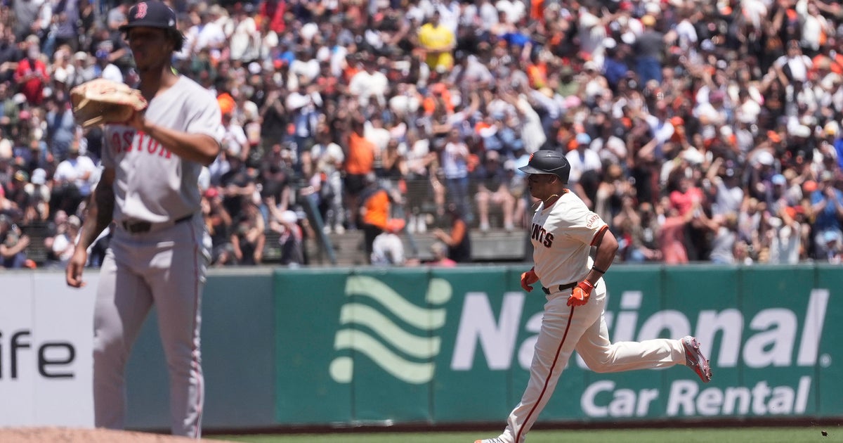 Devers Homers Against Former Team as Giants Edge Red Sox 3-2
