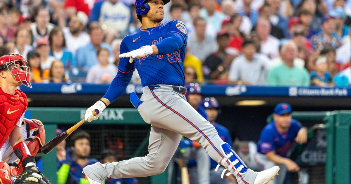 Mets Smash Seven Homers to End Losing Streak Against Phillies