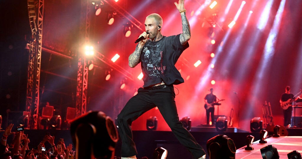 Maroon 5 Announces New Tour and Album Release