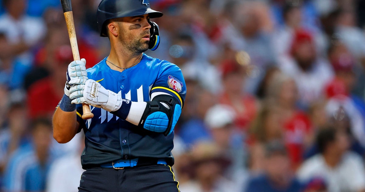 Whit Merrifield Announces Retirement, Apologizes to Phillies Fans