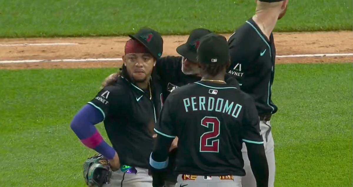 Ketel Marte Overcome by Emotion After Fan's Inappropriate Heckle