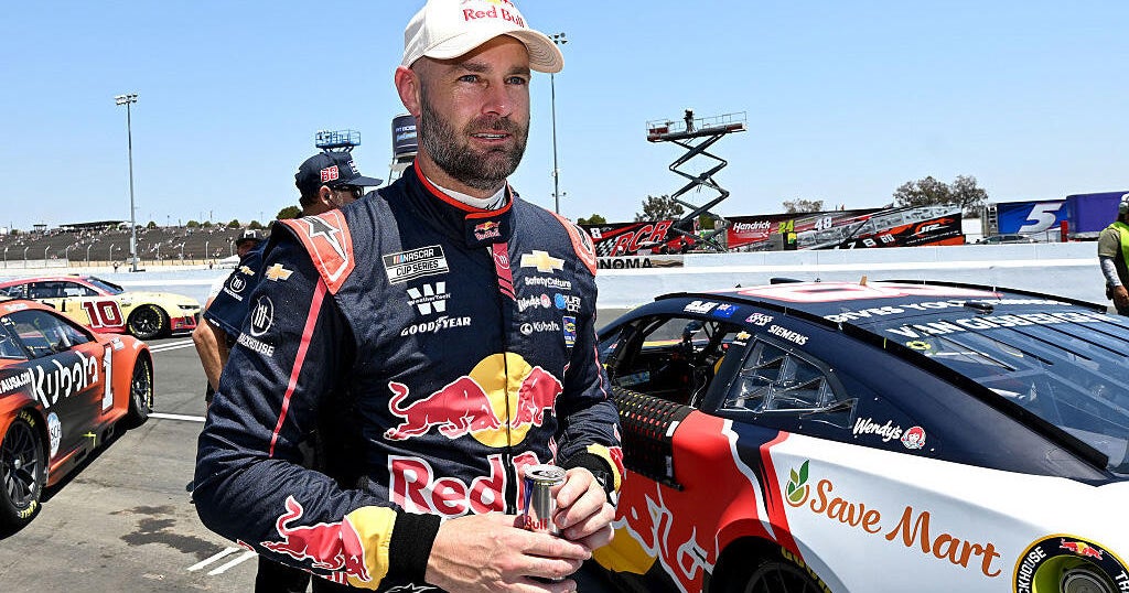 Shane van Gisbergen's Braking Mastery Positions Him as Sonoma Favorite
