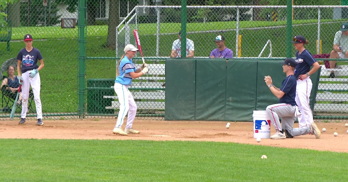 Minnesota Twins Launch First All-Girls 14U Baseball Team for National Competition