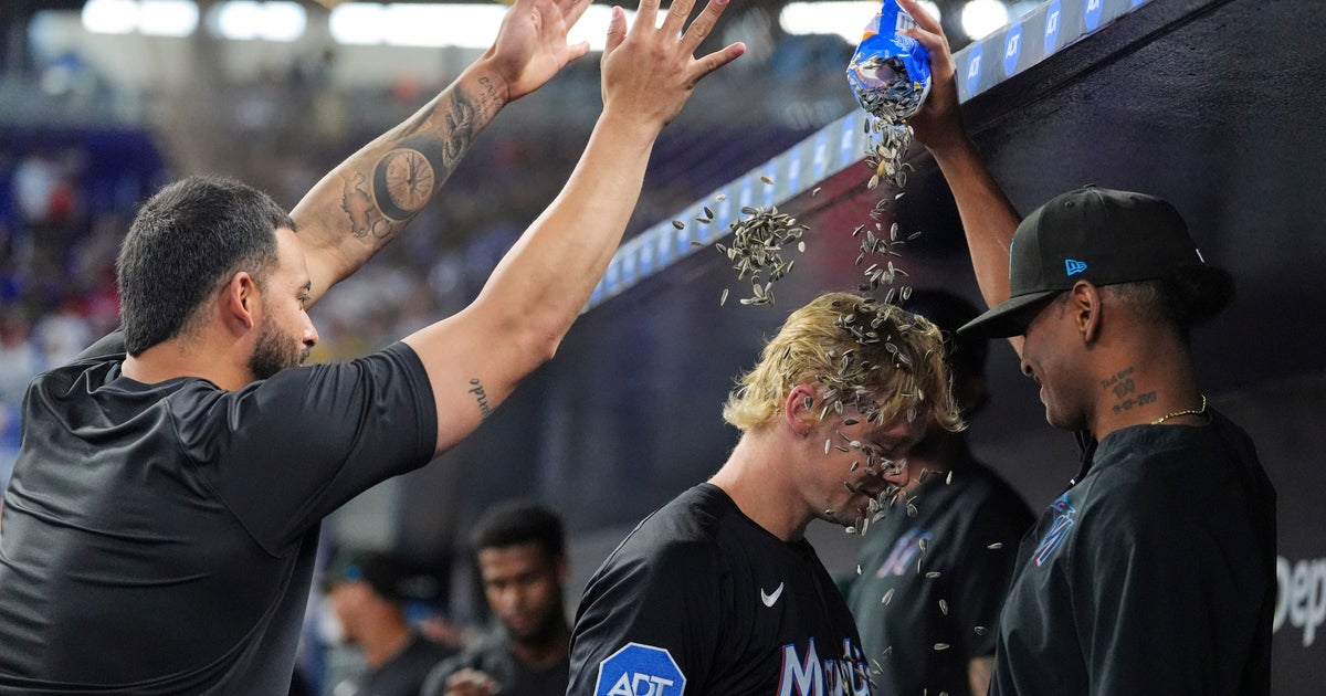 Kyle Stowers Powers Marlins to 8-7 Victory with Walk-Off Homer