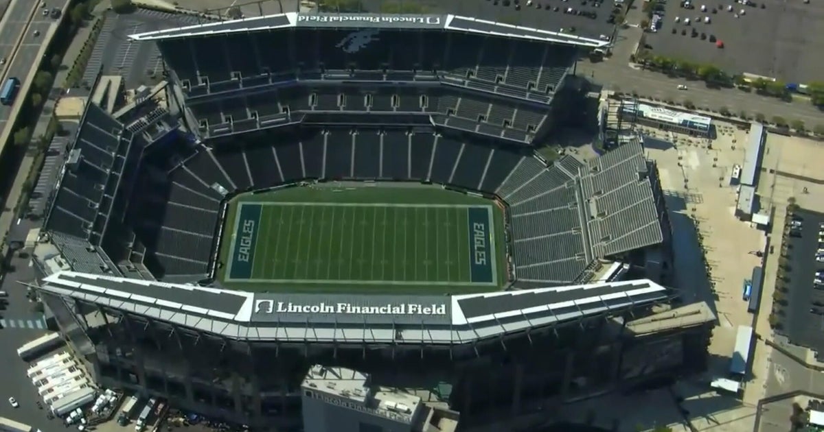 Eagles Survey Season Ticket Holders on Stadium Future