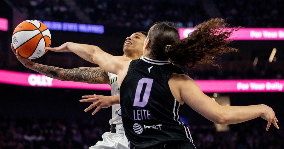 Golden State Valkyries Surge Past Dallas Wings in Second Half