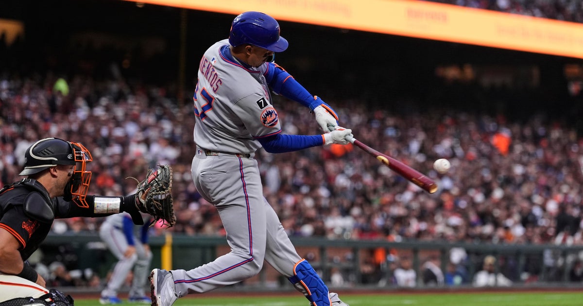 Mets Edge Giants 2-1, Extend Winning Streak to Six