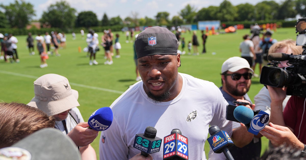 Eagles Training Camp Insights: Right Guard Battle and Jahan Dotson's Versatility
