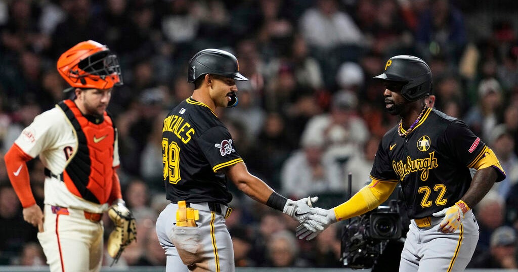 Pirates Edge Giants 6-5 Amid Wisenhunt's MLB Debut