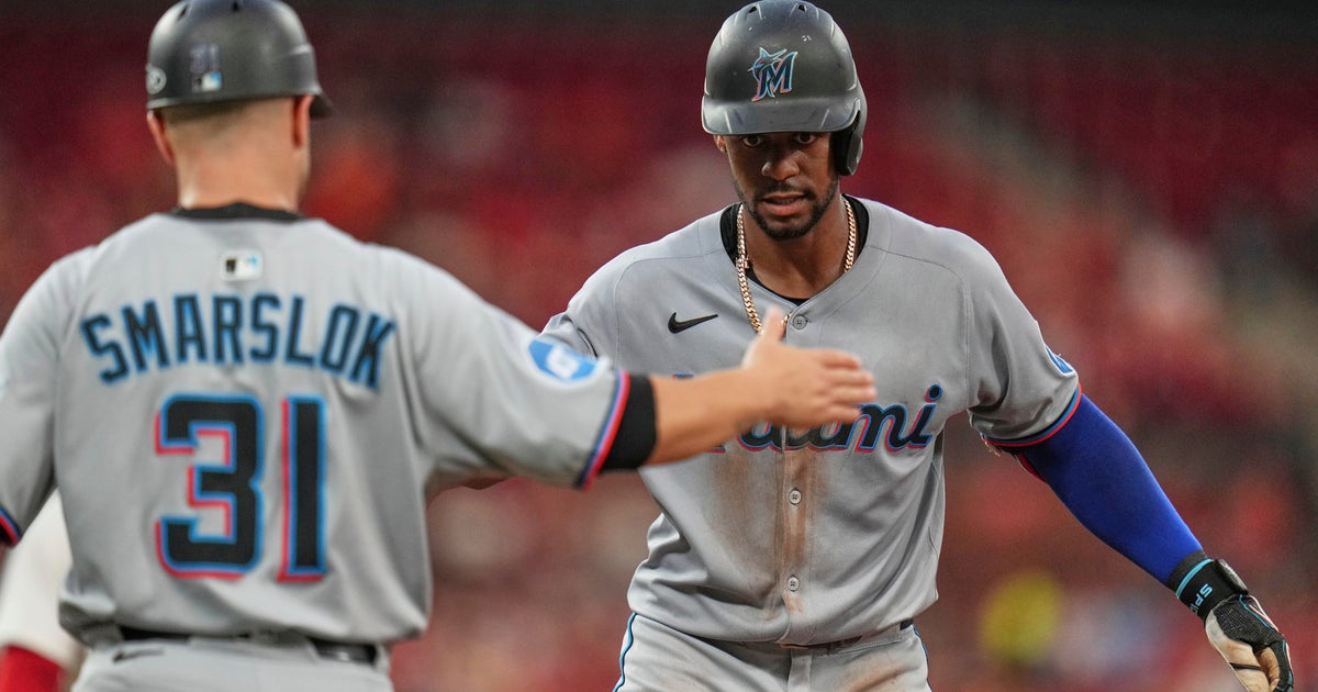 Marlins Dominate Cardinals with 5-0 Victory