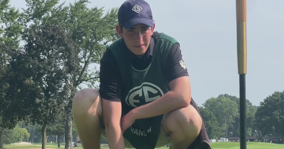 Detroit Golf Club Caddie Secures Full Ride Scholarship