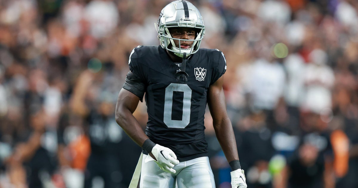 Eagles Trade for Cornerback Jakorian Bennett from Raiders