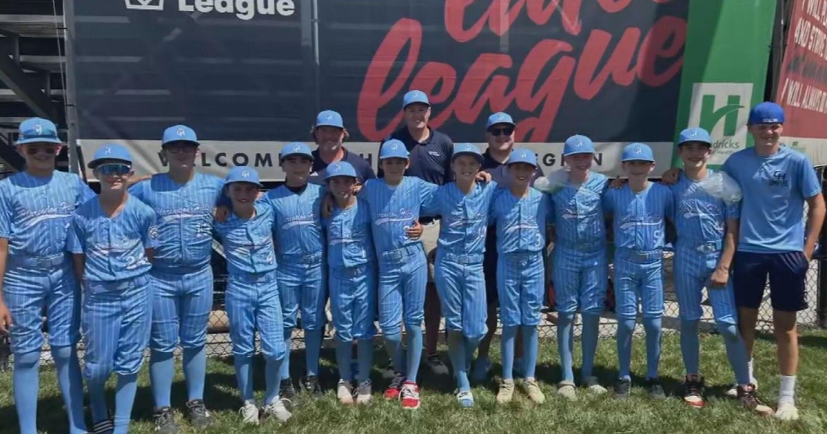 Clarendon Hills Little League Team Advances to World Series