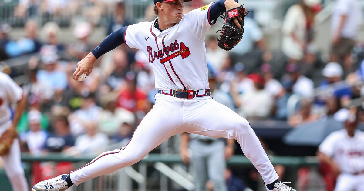 Braves Dominate Marlins 7-1 as Historic Umpire Takes the Field