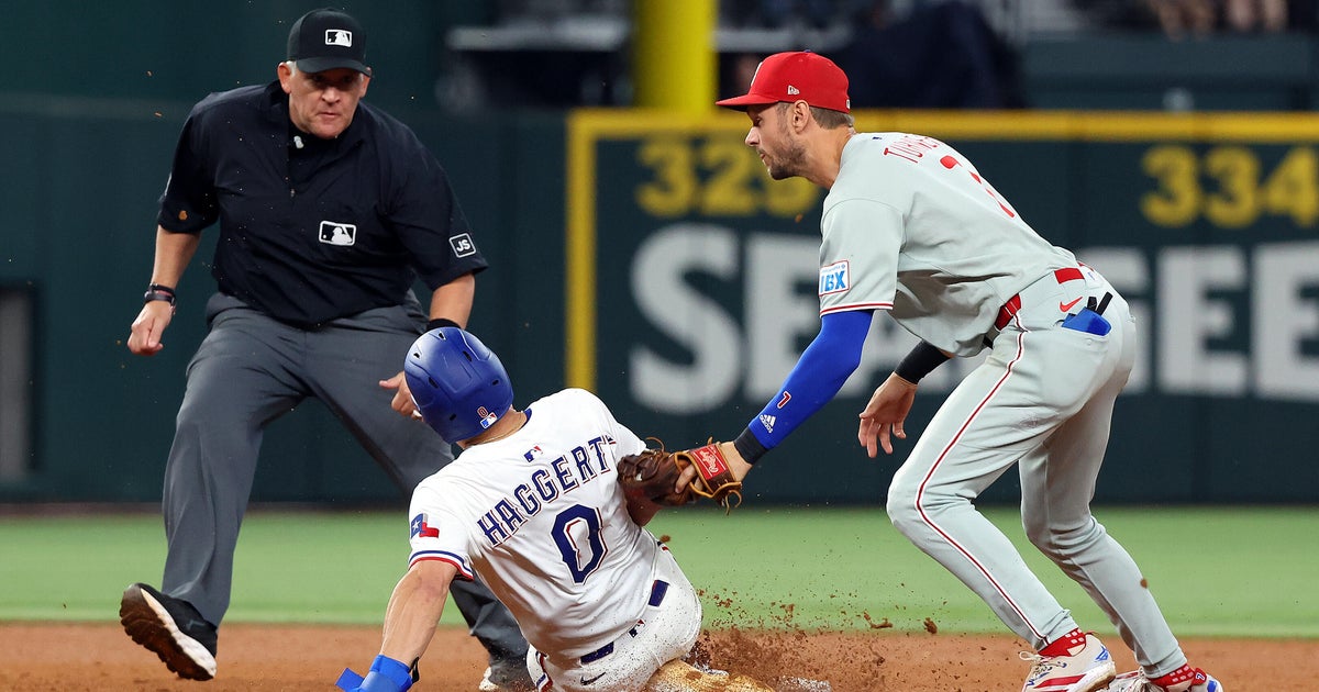 Kepler's Key Double Secures Phillies' Victory Over Rangers