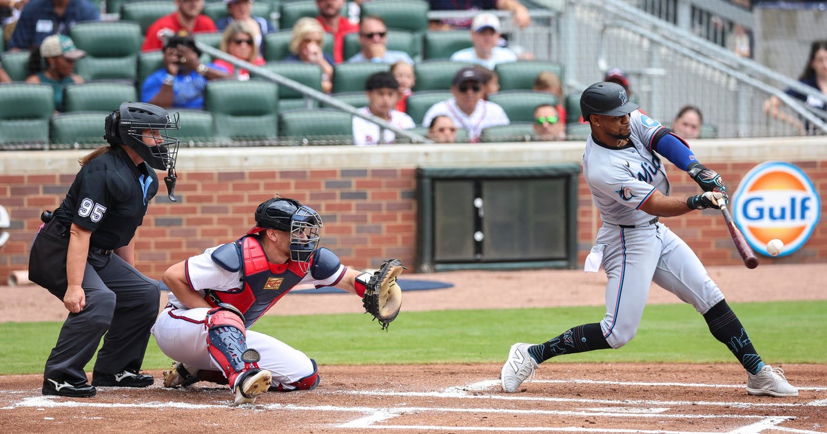 Braves Dominate Marlins 7-1 with Historic Umpire Behind the Plate