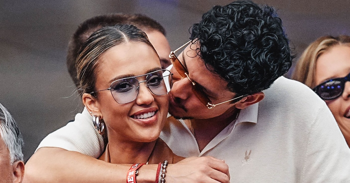 Jessica Alba and Danny Ramirez Share Affection at US Open