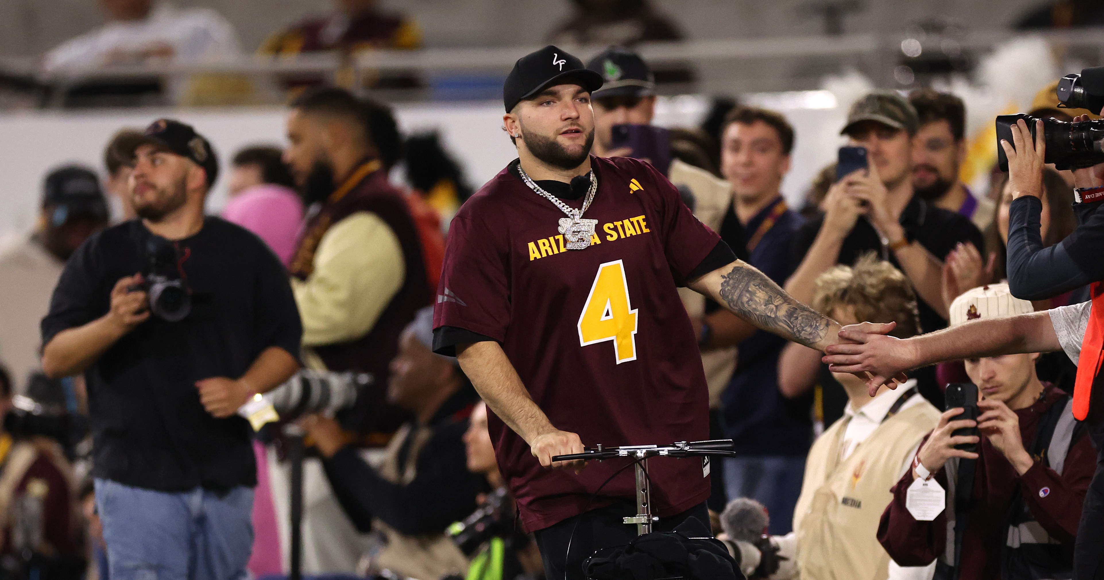 Cam Skattebo Energizes ASU Students Despite Injury