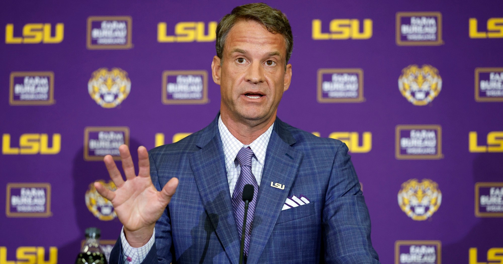 Lane Kiffin Recalls Ole Miss Fans' Hostility After LSU Job Acceptance