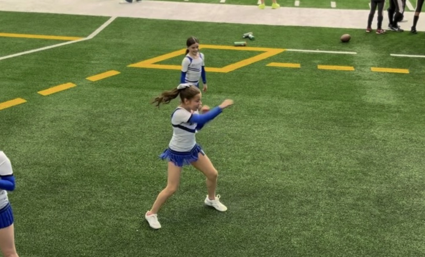 From Pom-Poms to Punches: Texas Cheerleader Stuns with Viral Shadowboxing Skills as a National Champ